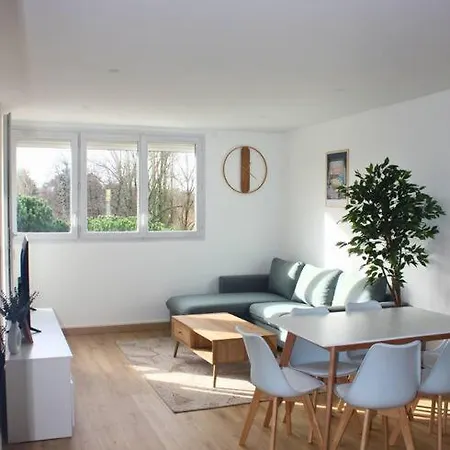 Apartment Apptartement Neuf - Situation Ideale - Balneo - Parking